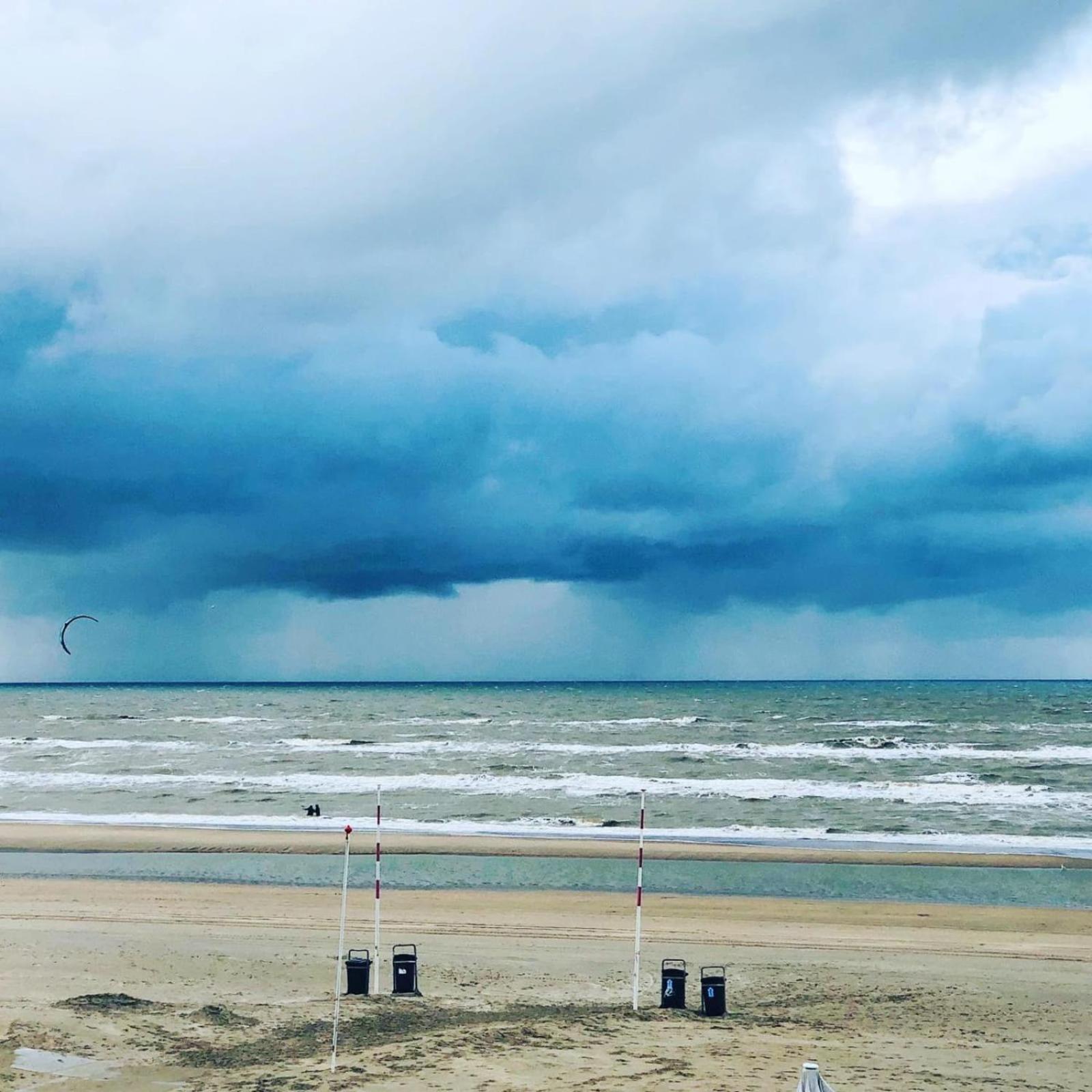 Kust Zandvoort Private Parking Included Luaran gambar